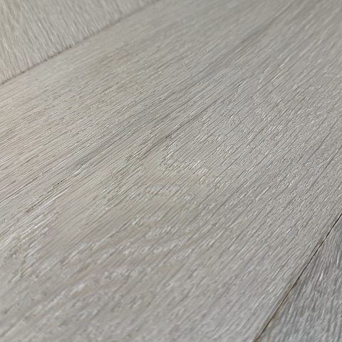 HM Flooring Итальянская ёлка Дуб Прайм Гинестра лак с фаской (фото 5)