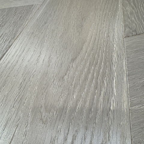 HM Flooring Итальянская ёлка Дуб Прайм Гинестра лак с фаской (фото 4)